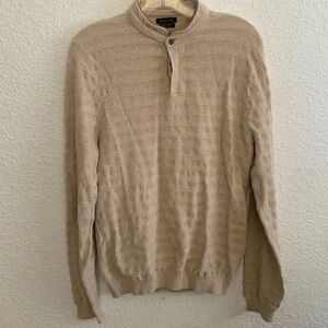 This is a long sleeve shirt that is very nice for the summer